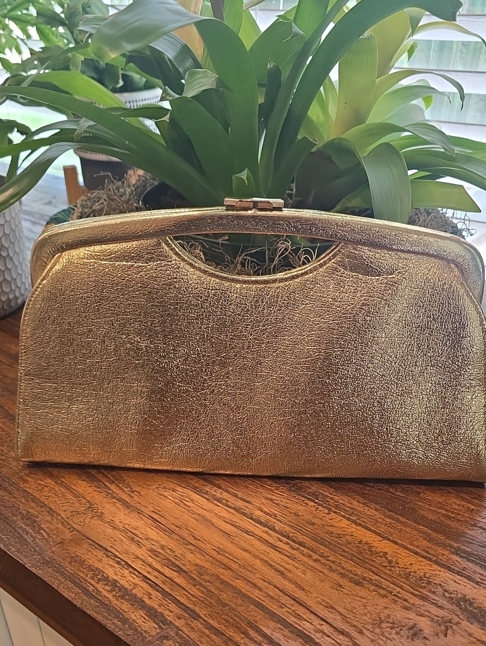 Vintage Gold Metallic Women's Clutch Handbag